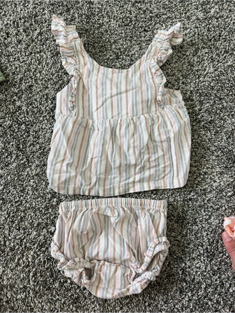 Baby Girl Clothing Bundle 3M-6M Floral Rompers Dresses Tops Vest Lot 10 Bundle - Picture 7 of 16